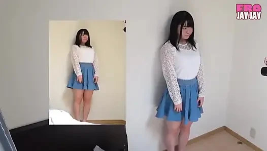 Sesi pemotretan pribadi amatir yang berani menangkap momen menggoda rok dan sudut sensual - pt.3