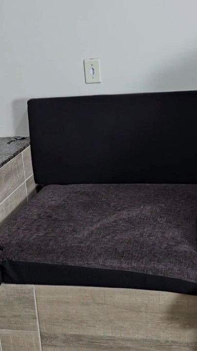 I FUCKED WITH THE PIZZA DELIVERY MAN IN FRONT OF MY HUSBAND'S CUCKOLD HE WAS EXCITED WATCHING THE STRANGER RIP MY ASS | Clip 1