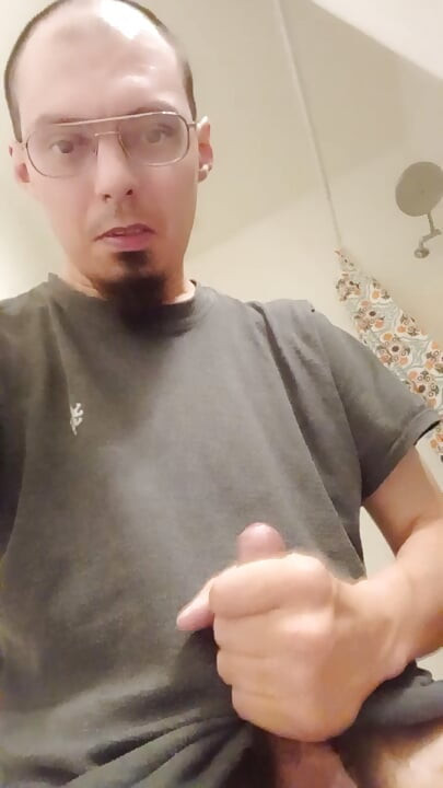 Jerking my small cock