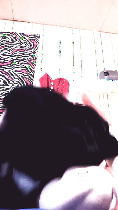 Honey Why Does My Pillow Smell Like Pussy?