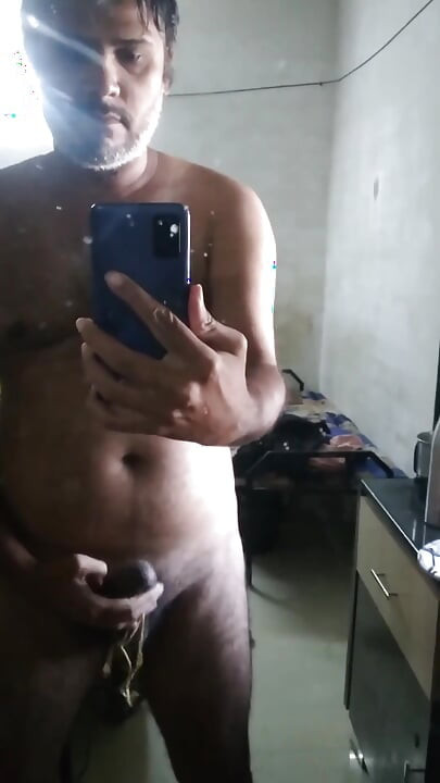 无套独奏, 免费做爱....