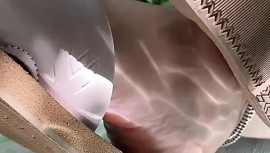 Aunt Lets Her Nephew Film Her Soft, Perfect MILF Soles