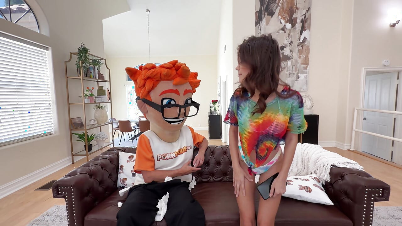 Bored of missionary so I made Melia Avelin suck and bounce on my cock