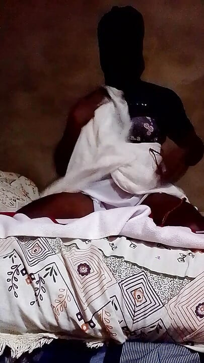 Panta biru rok putih