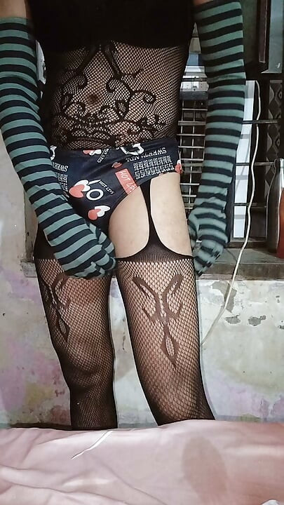 Show my hoty linger penty