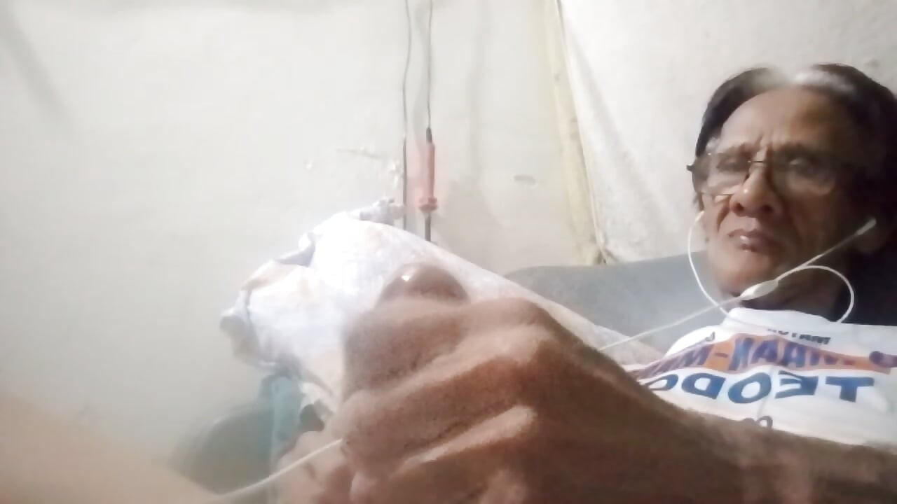 Self handjob makes me feels so good