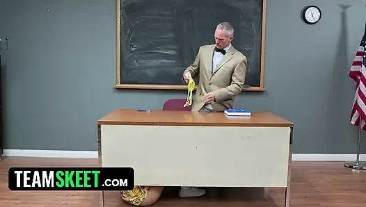 Это то, что девушки делают после урока, который закончился