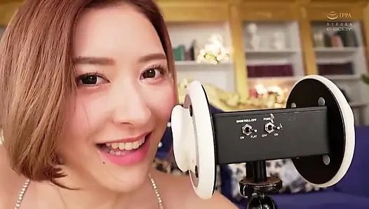 Si cantik rambut pendek pengen muasin kontolmu dengan enak. Bagian.1