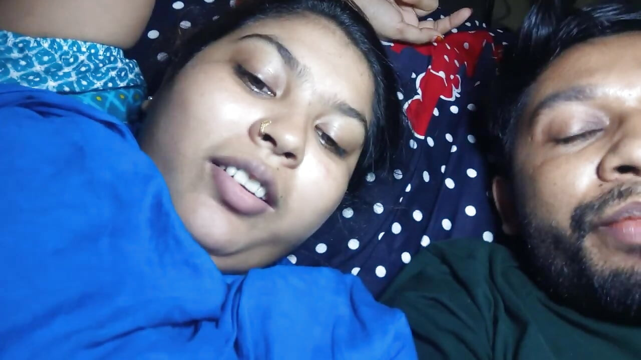 full masti in bedroom husband wife romantic vlog_ couple Masti vlog