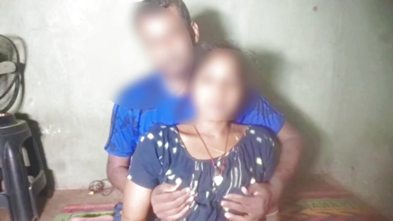 tremendous aunty chut me pani nikal aai