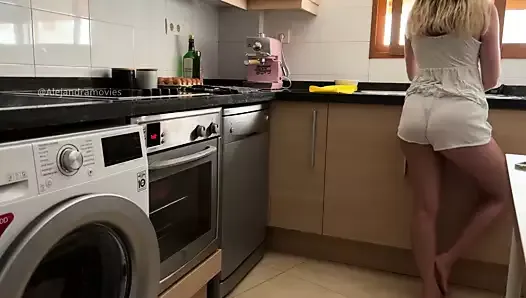 I’M WASHING THE DISHES, AND STEPFATHER COMES INTO THE KITCHEN TO TOUCH MY PUSSY