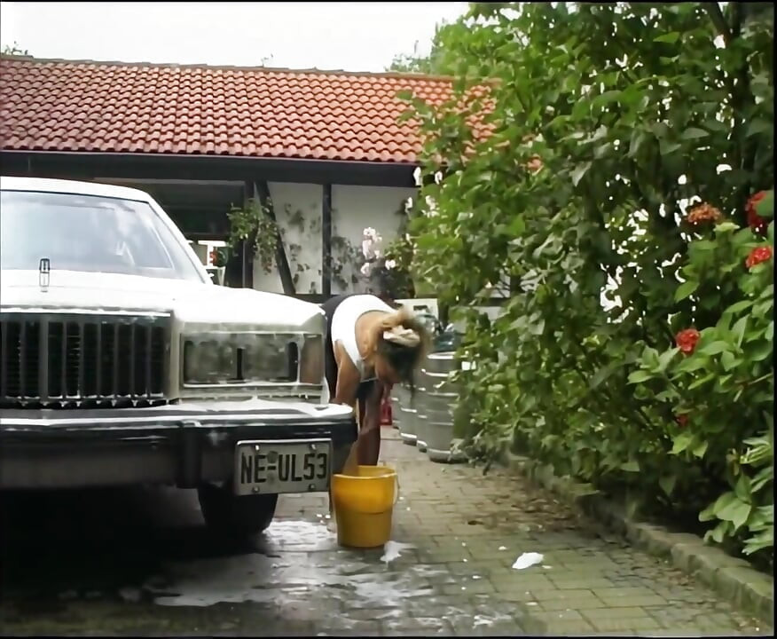 Ona voli njegov veliki kurac