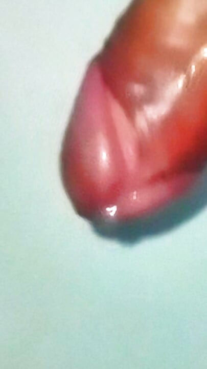 Karnival dan kebangkitan zakar besar meludah sperma