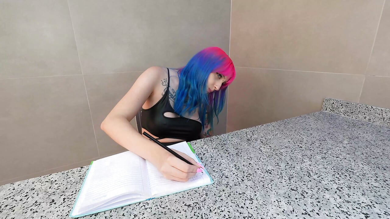 Solo çiş kız üst ve seksi kızlar ve çok çiş