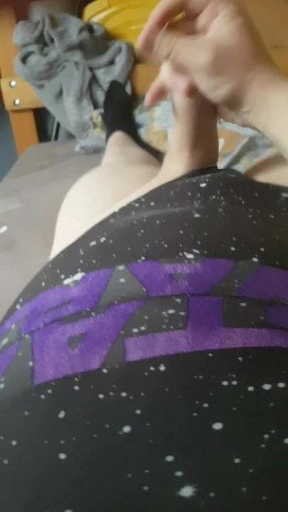Spritztwars cum swimsuits