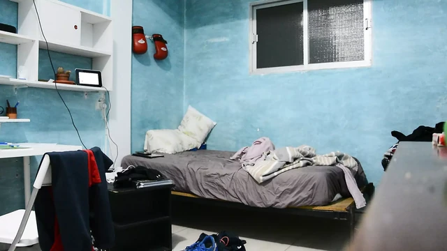 Pablo handjob at home