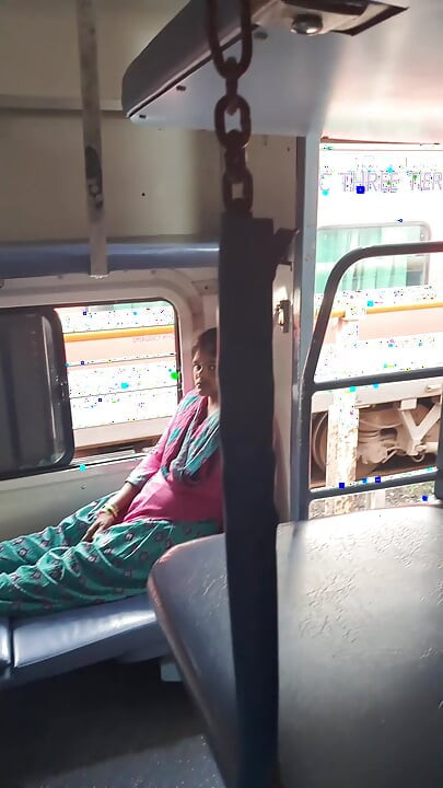 💦TRAIN TOILET TAMIL BHABHI Tamil housewife cowgirl Jennifer fuck very hard
