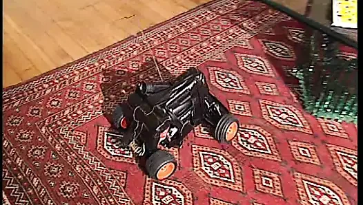 Шаловливую Медсестру С Большими Сиськами Трахает Пациент На Диване - Экшн С Минетом Красотки-блондинки!