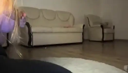 Jucielussie anal fingering doggy in tight jeans