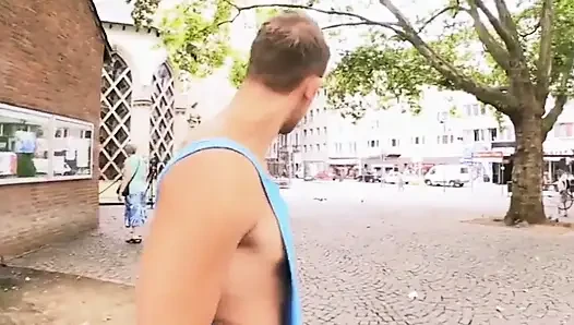 Özellikle sert göğüslü güzel güzellik