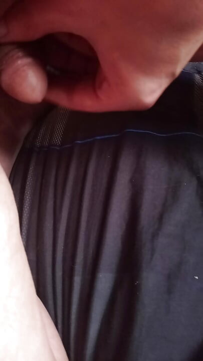 Lee Przybylowicz prematurely cums without getting hard