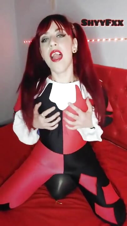 Shyyfxx Harley Quinn Celebrates Her Birthday and Sends the Joker to Her Neighbor JOI Roleplay
