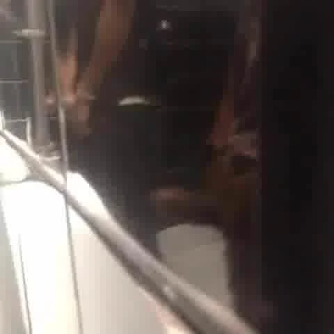 Dare to shaking off the dick