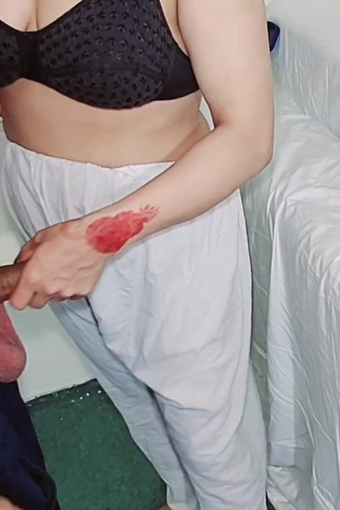 Standing Anal Fucking with Muslim Bhabhi