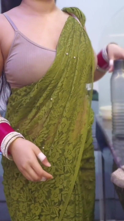 Valentine's Week - Hug Day Par Lund aur Choot ko Bhi Hug Karwaao Bhabhi ji!!! | Clip 1