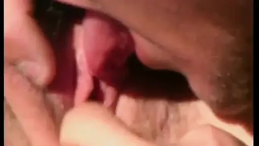 Memek aduhai cewek ini dientot habis-habisan sampai matanya menganga lebar