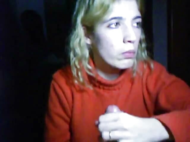 Teen Wife gives blowjob and gets cumshot in mouth and swallows