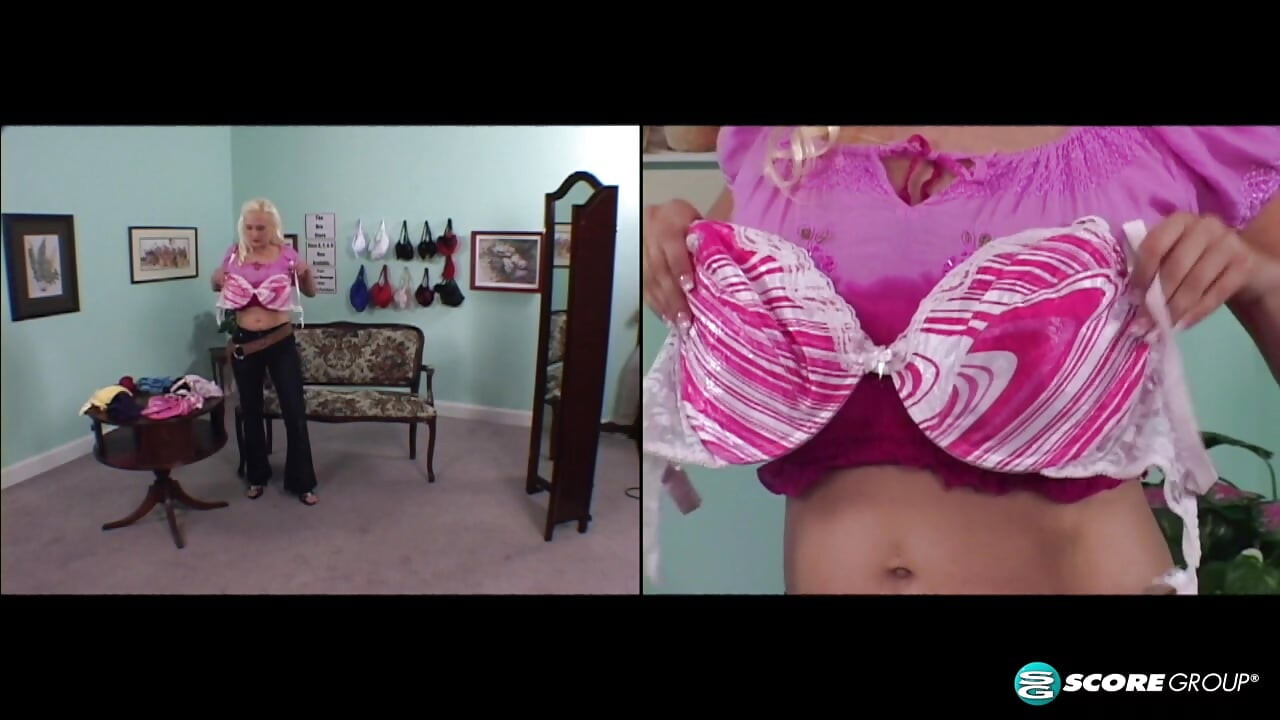 Harmony Sweet idzie na zakupy stanika