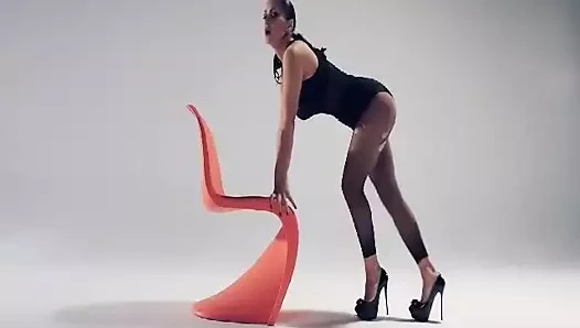 Seksi Rus küçük memeler transeksüel