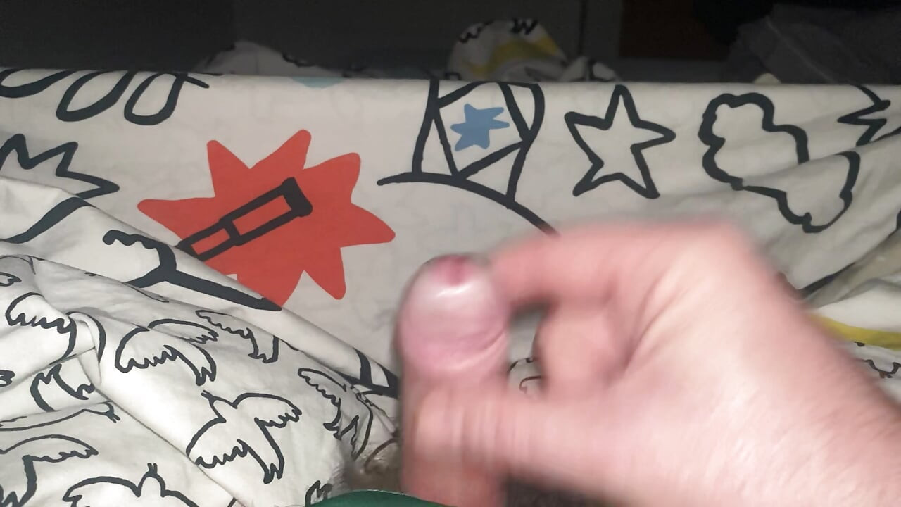 Two fingers handjob for my little noddle with cumshot