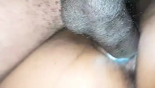 Memek becek dan becek istri pantat bahenol ini dientot habis-habisan sama kontol raksasa pria kulit hitam sambil dientot gaya doggy