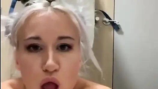 Squirt auf dem boden Öffentlich