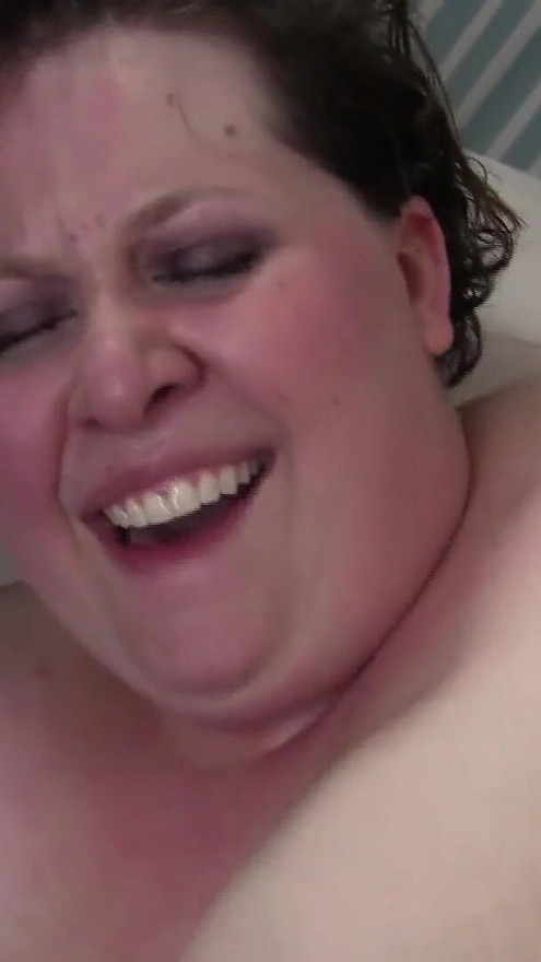 BBW with a hairy pussy gets penetrated by a long cock | Clip 3
