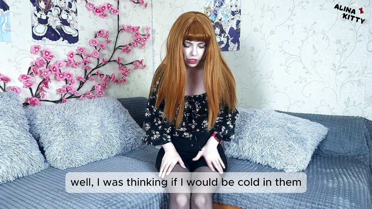 Redhead Stepsis Invited Me to Her Room, We Chatted and She Gave Me Her Soaking Wet Pussy