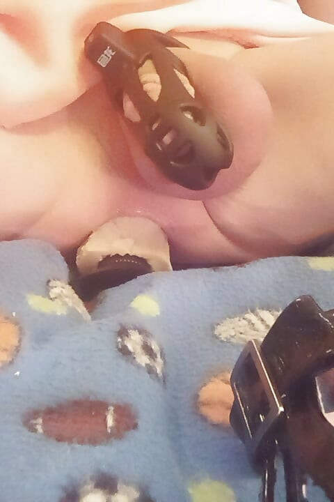 Mellissa Drives Around Naked