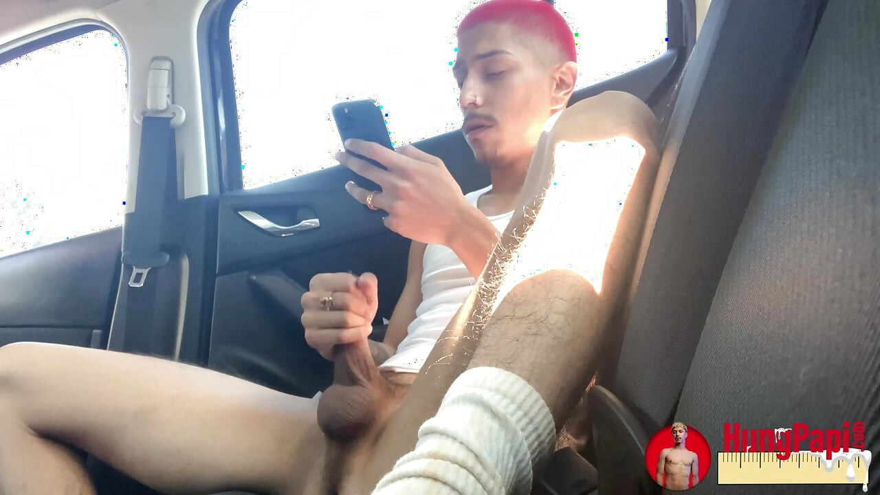 Hung Papi Young Twink Big Uncut Cock Solo Jerk off Big Cumshot Huge Load!