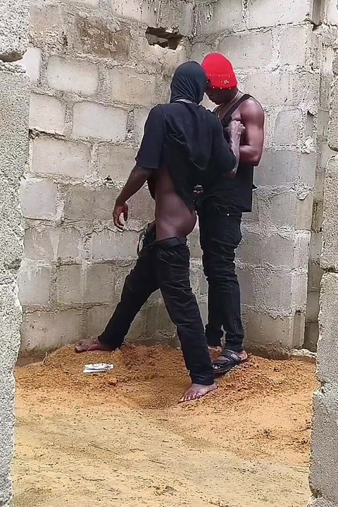 Ebony Slime Waist Got Smashed on the Wall of an Uncompleted Building Doggy