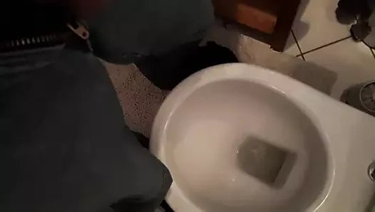 Pee