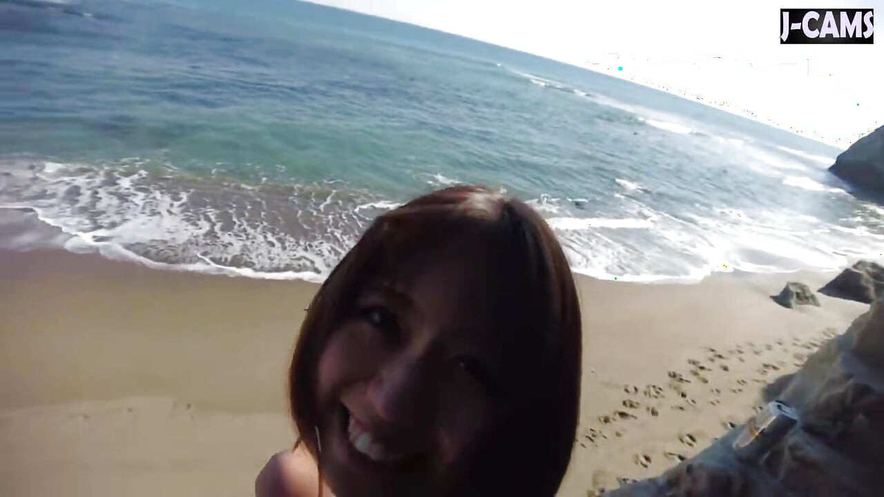 她越放縱越狂野，無所畏懼的暴露狂奔跑逍遙法外 第3部分