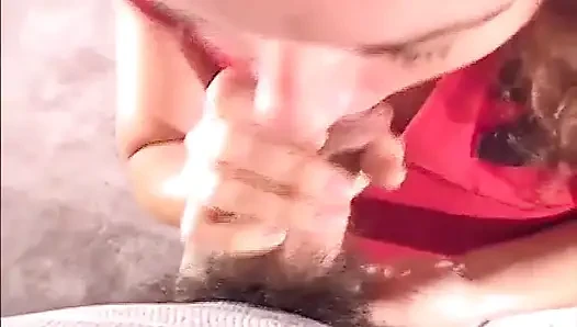 Bbw bad girls: si cewek semok rambut merah lagi asik nyepong kontol