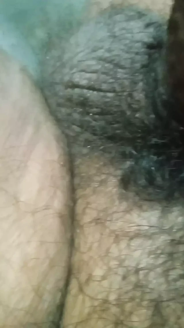 When I saw the girl, I started shaking my penis and released semen while shaking. Sexy man sexy penis sexy video.