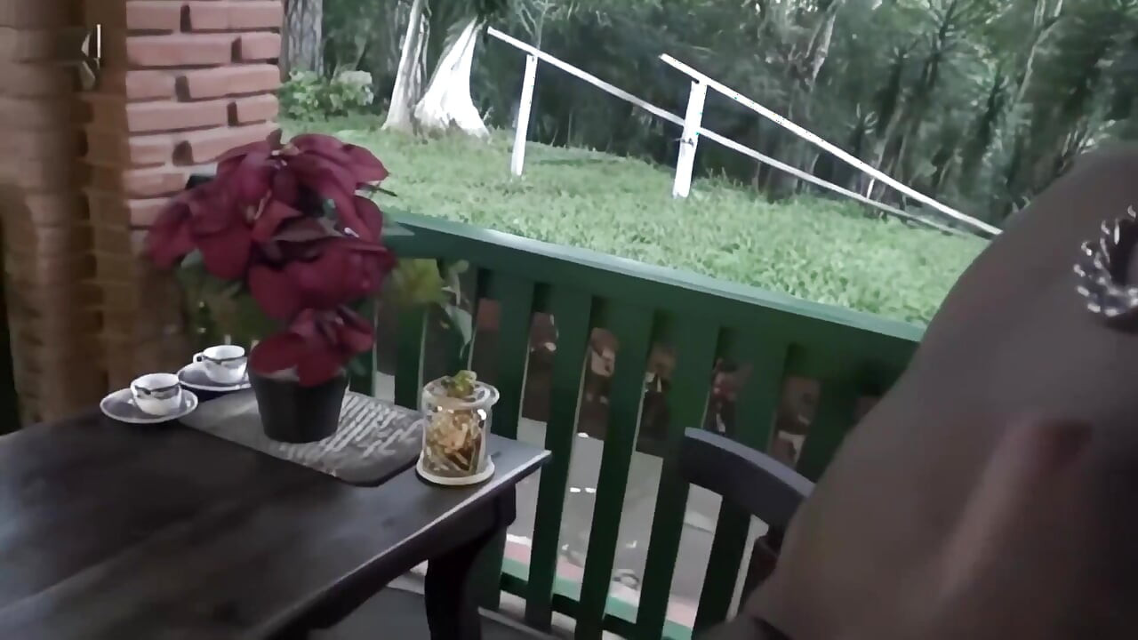 Para bajingan bersenang-senang