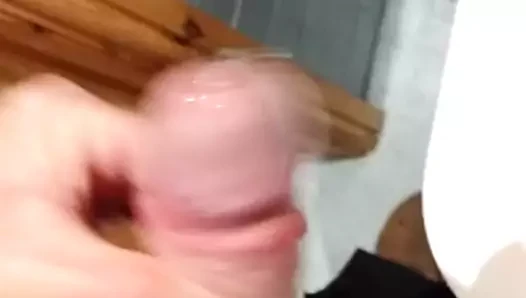Evde yalnız eğlence