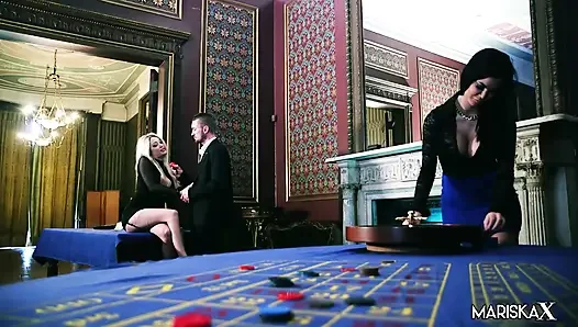 Mariskax saar dan mckenzie vs tamara dan jasmine