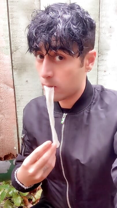 Straight Friend Left His Used Condom in Garden House so I Had His Cum, Put Condom on and Jerk off