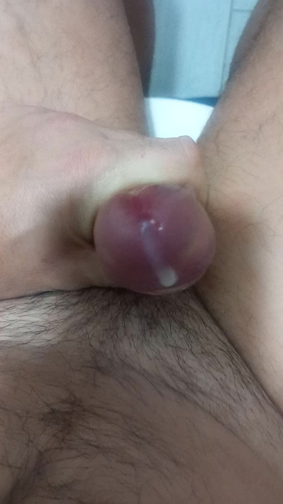 Ой чёрт... Пять раз камшот в эту ночь... Я сумасшедшая и грязная... кто хочет съесть мою сперму, пишите сюда